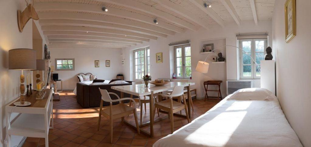 Chateau Le Mas De Montet Petit-Bersac Екстериор снимка